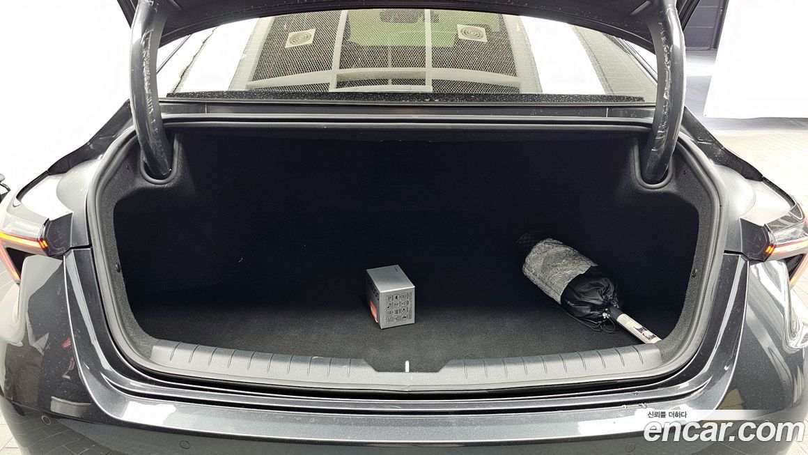 Kia K8 2025