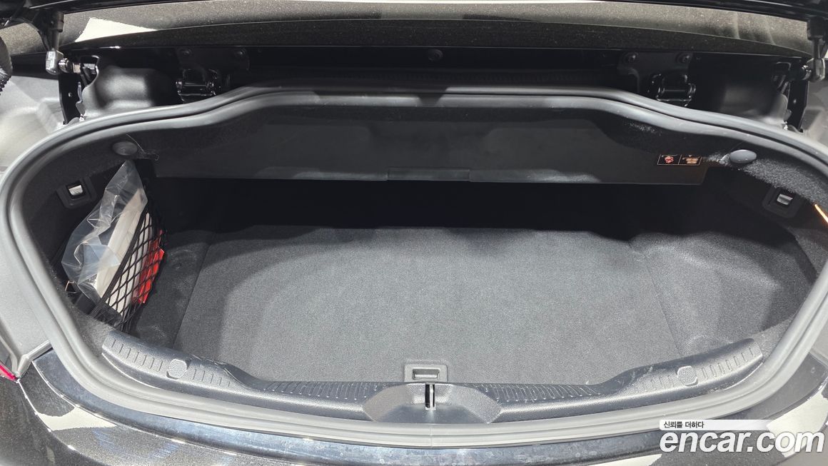 Mercedes-Benz C-Class 2020