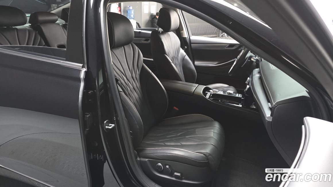 Genesis G80 2023