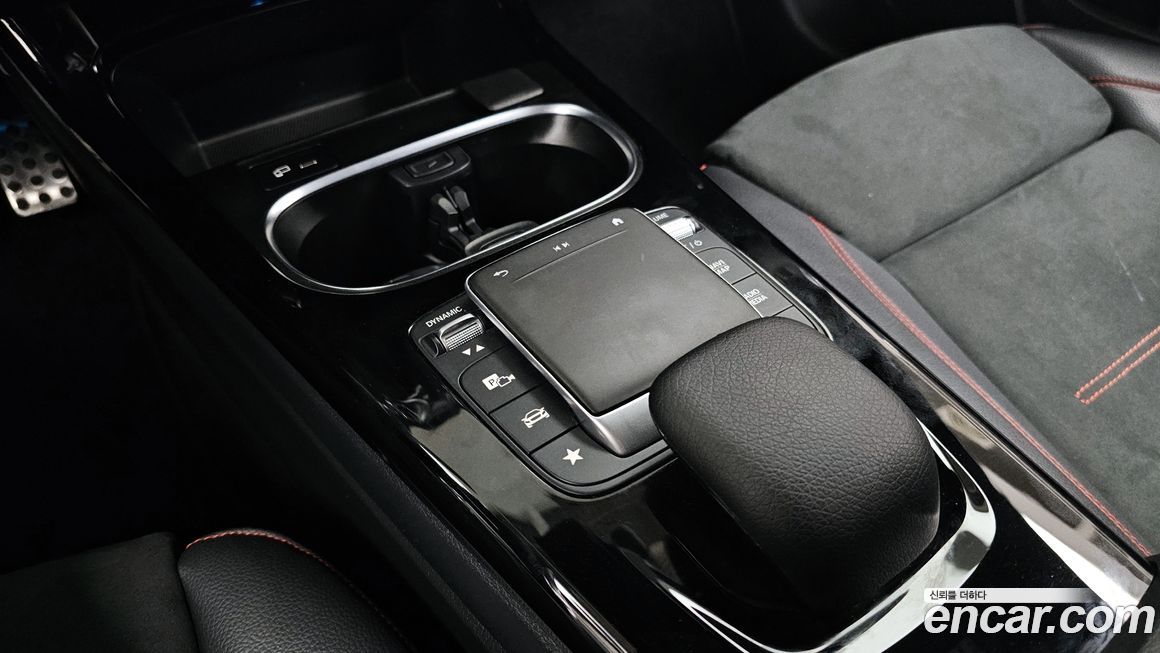 Mercedes-Benz CLA-Class 2022