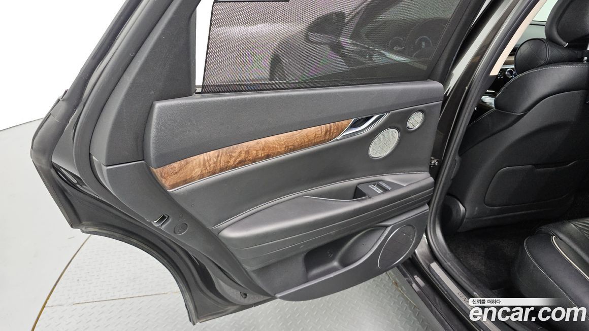 Genesis G80 2022