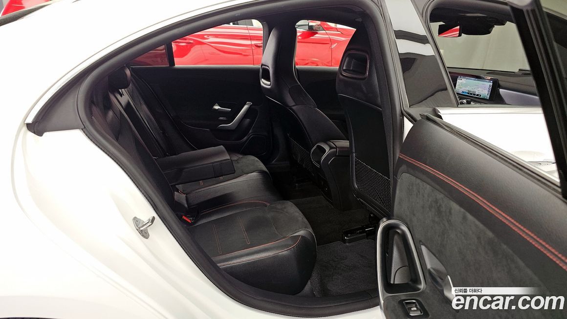 Mercedes-Benz CLA-Class 2022