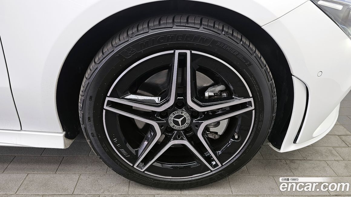 Mercedes-Benz CLA-Class 2022