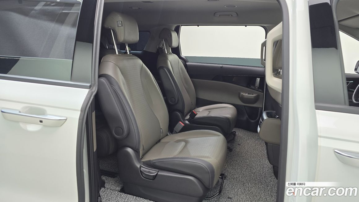 Kia Canival 2024
