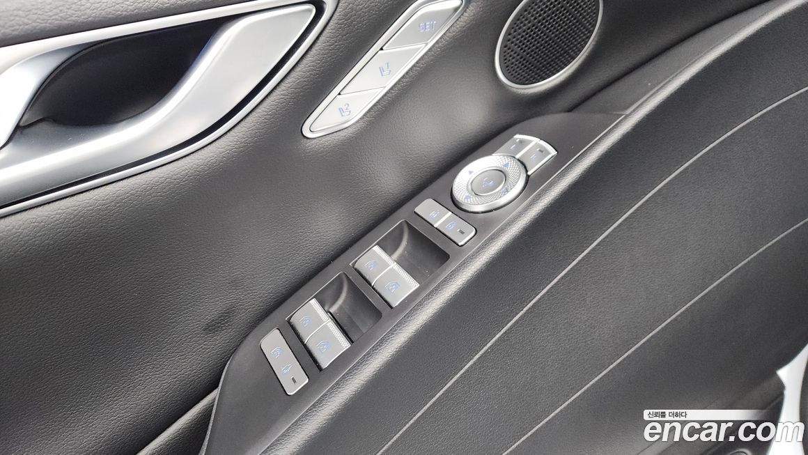 Genesis G80 2022
