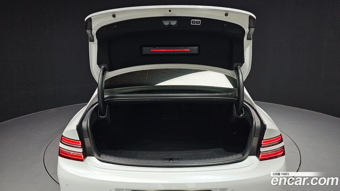 Genesis G80 2022