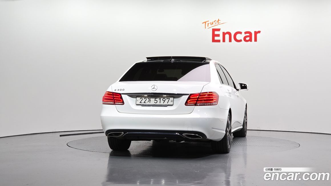 Mercedes-Benz E-Class 2014