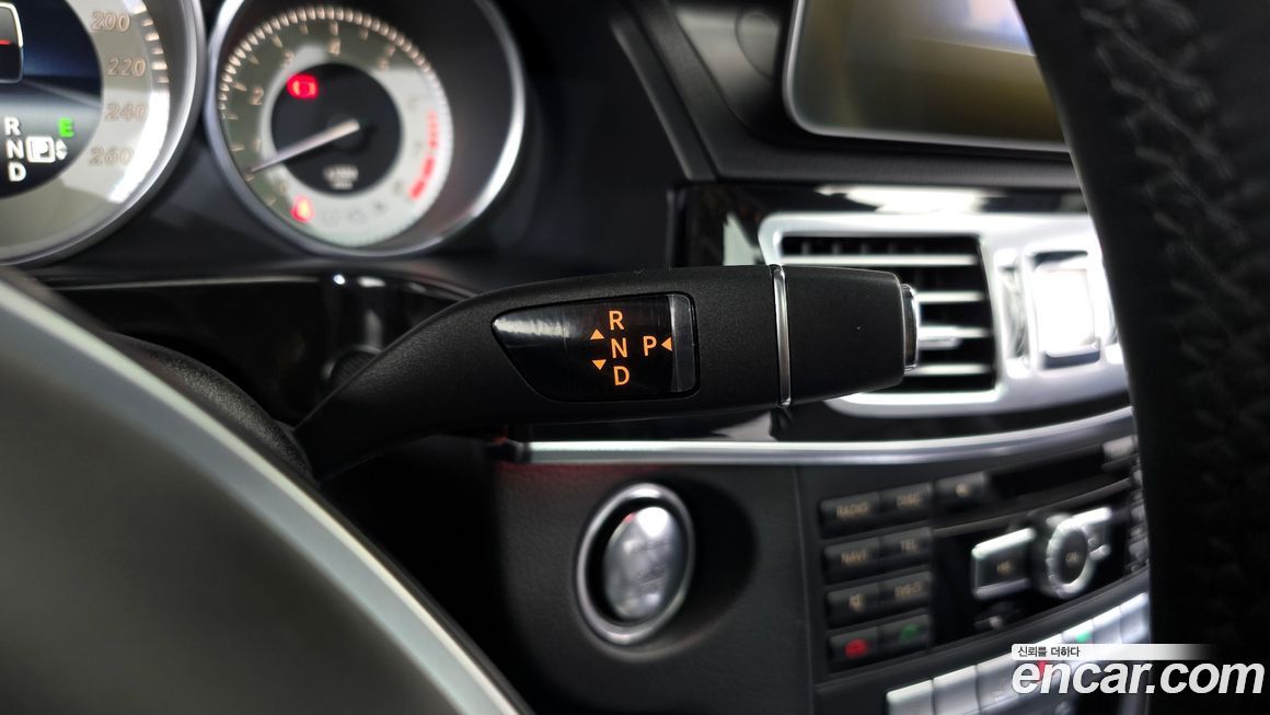 Mercedes-Benz E-Class 2014