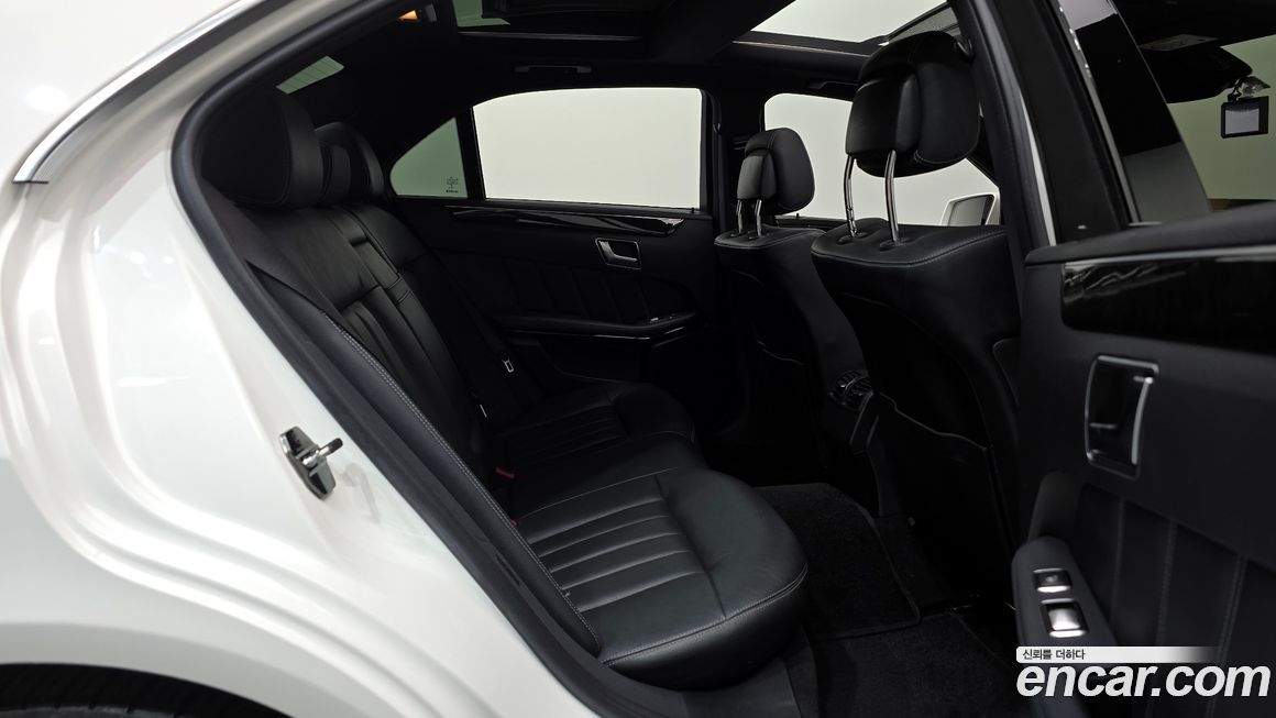 Mercedes-Benz E-Class 2014