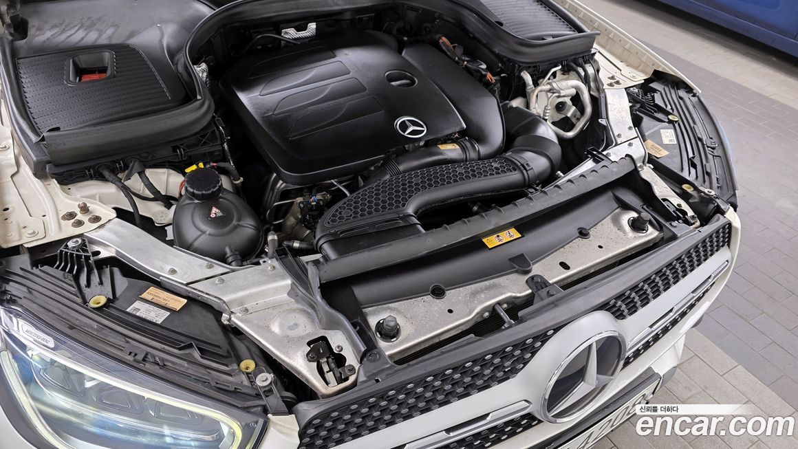 Mercedes-Benz GLC-Class 2020
