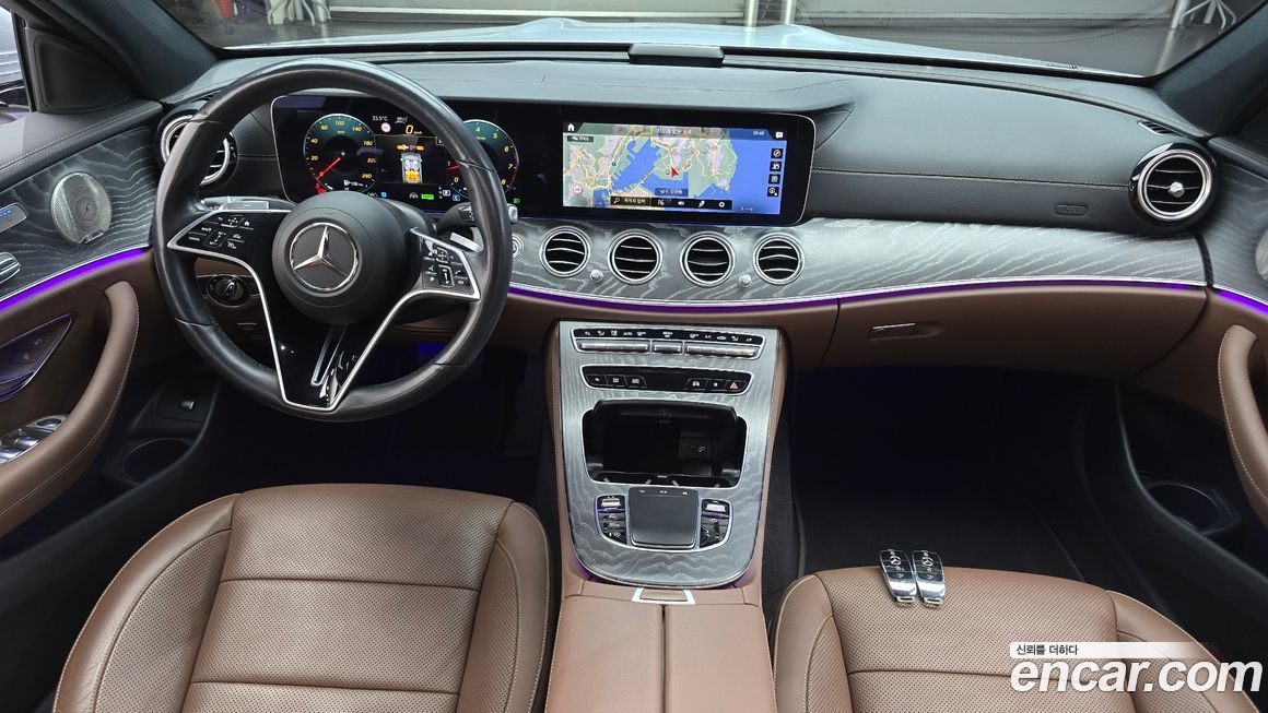 Mercedes-Benz E-Class 2022