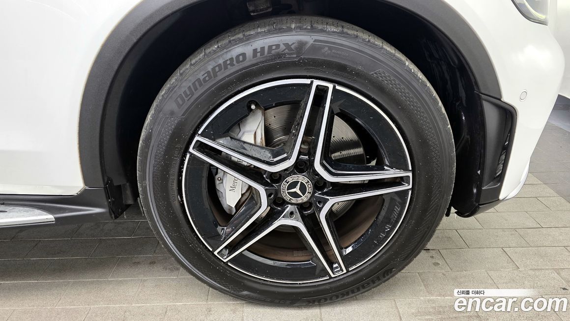 Mercedes-Benz GLC-Class 2020