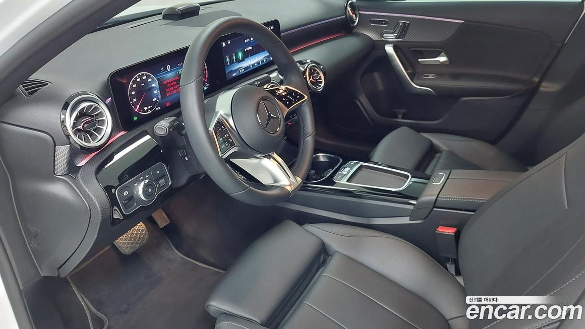 Mercedes-Benz A-Class 2024