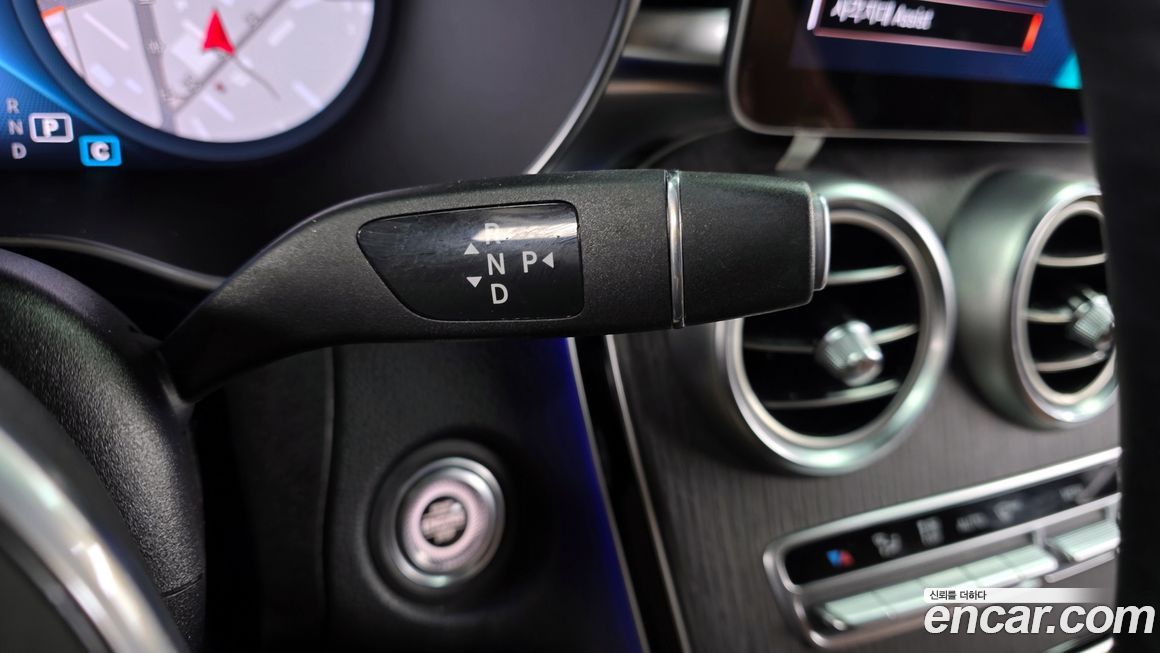 Mercedes-Benz GLC-Class 2020