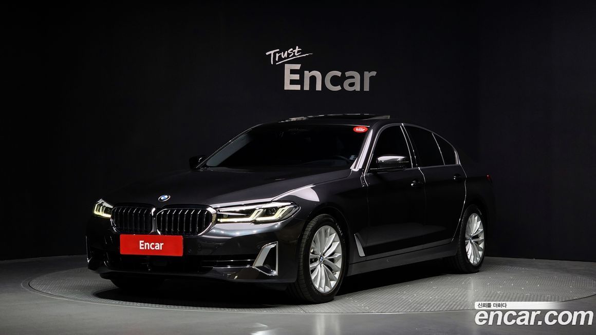 BMW 5-Series 2023