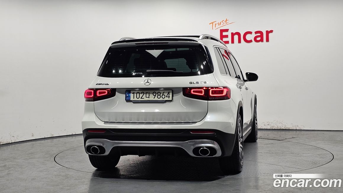 Mercedes-Benz GLB-Class 2021