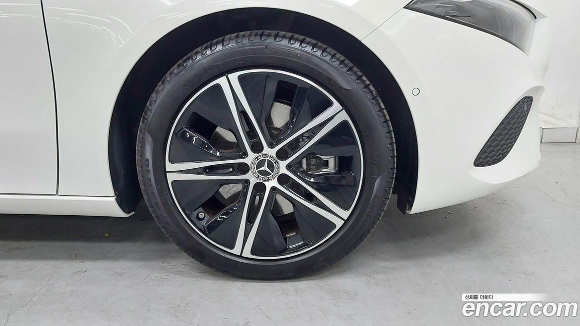 Mercedes-Benz A-Class 2024