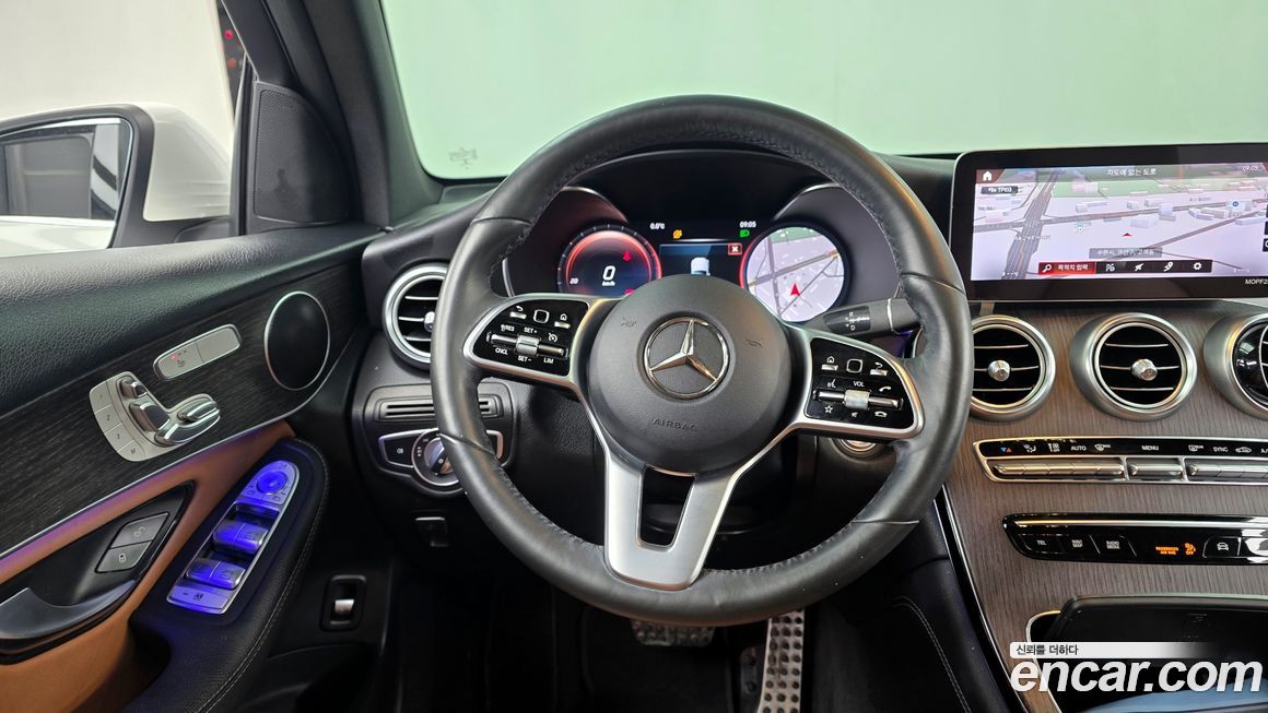 Mercedes-Benz GLC-Class 2020