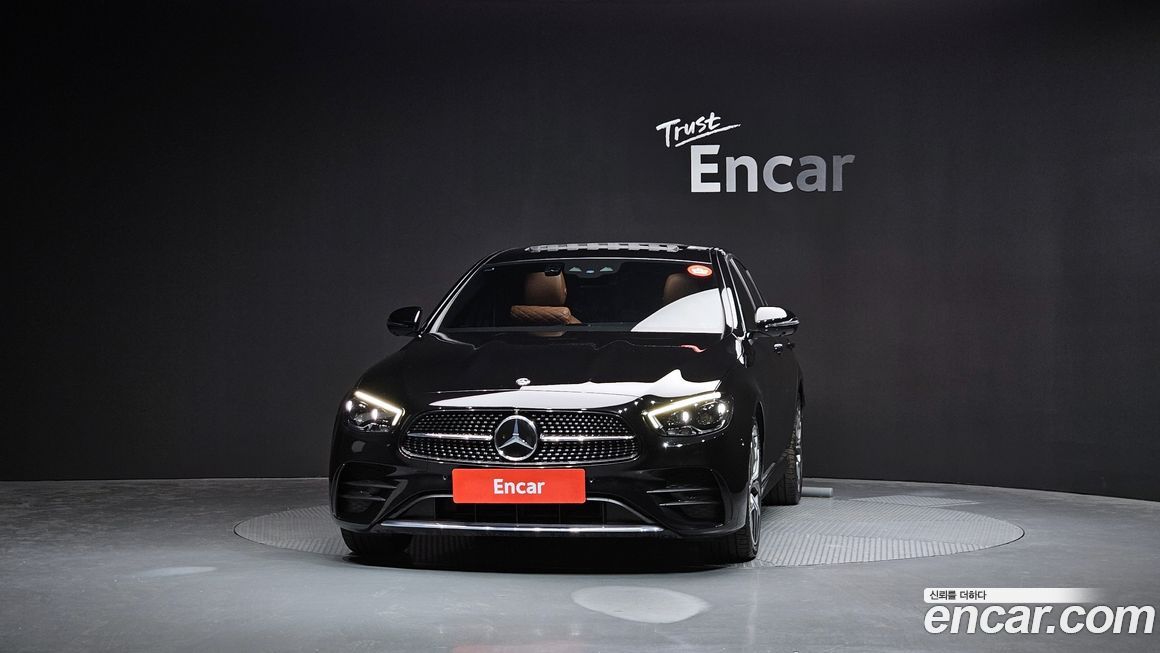 Mercedes-Benz E-Class 2021
