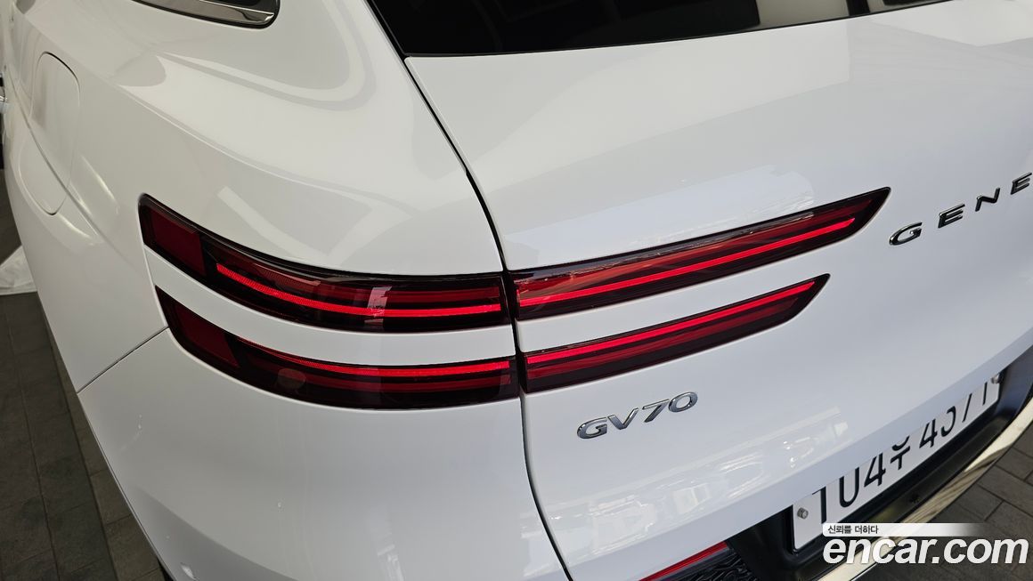 Genesis GV70 2021