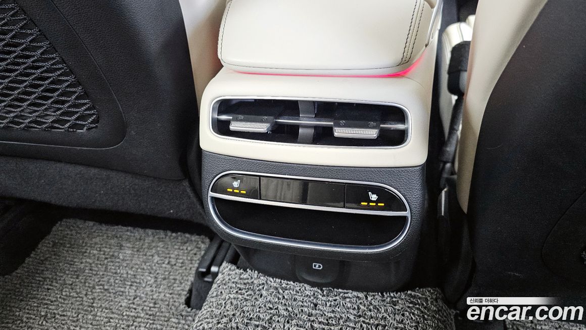 Genesis GV70 2021