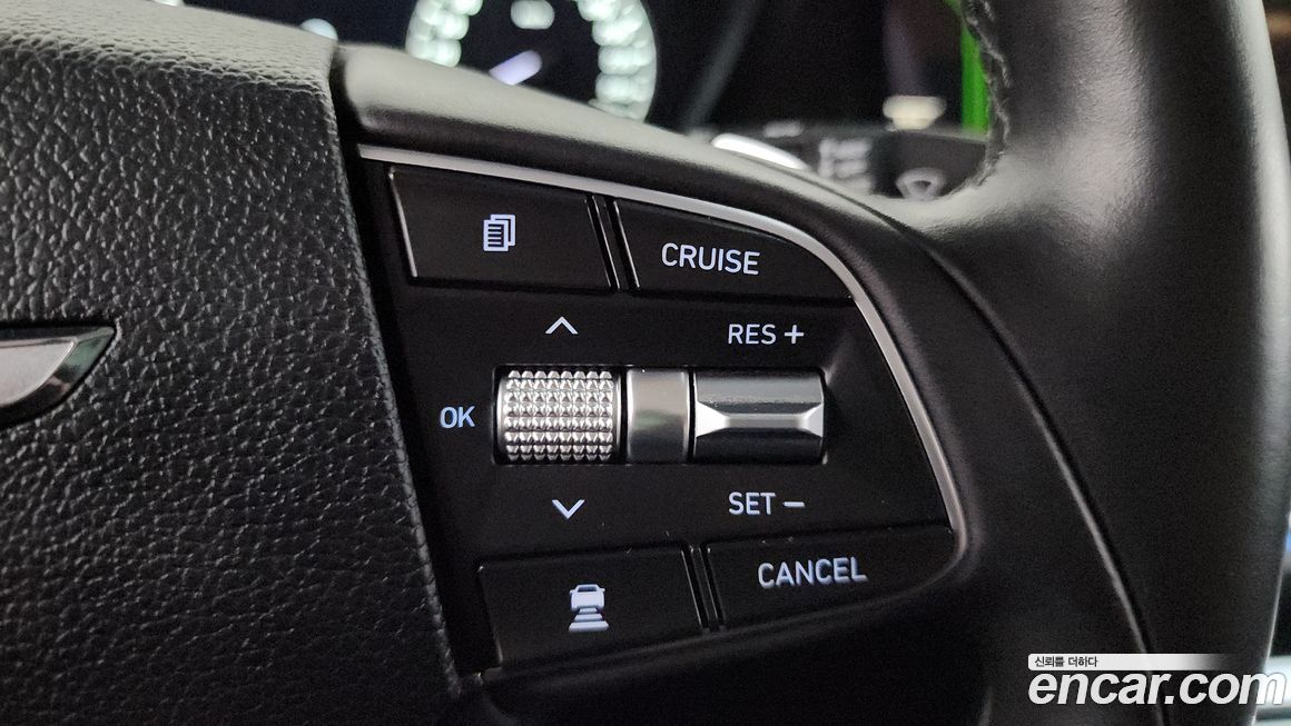 Genesis G90 2021