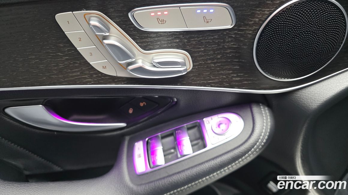 Mercedes-Benz GLC-Class 2020