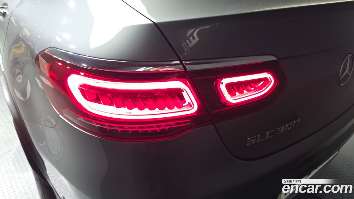 Mercedes-Benz GLC-Class 2020