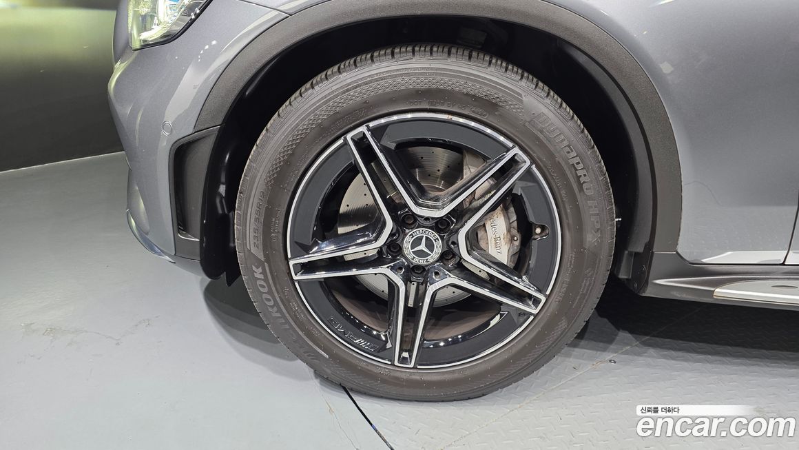 Mercedes-Benz GLC-Class 2020