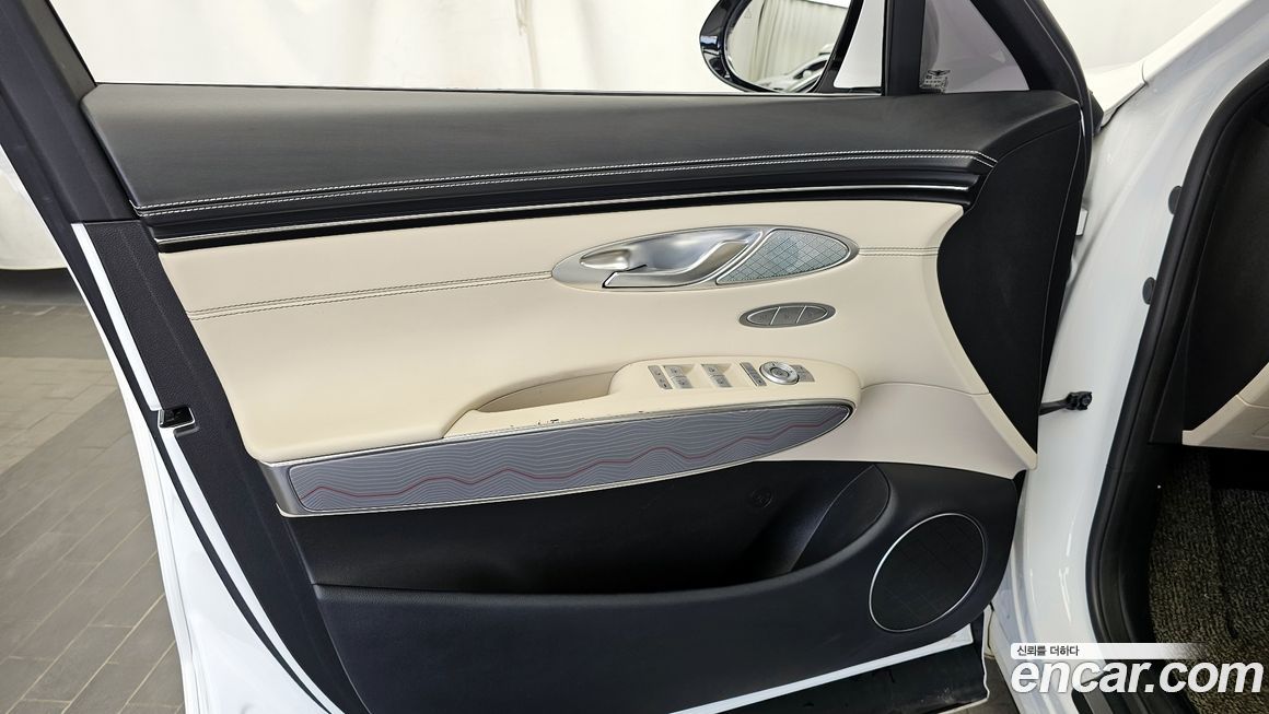 Genesis GV70 2021