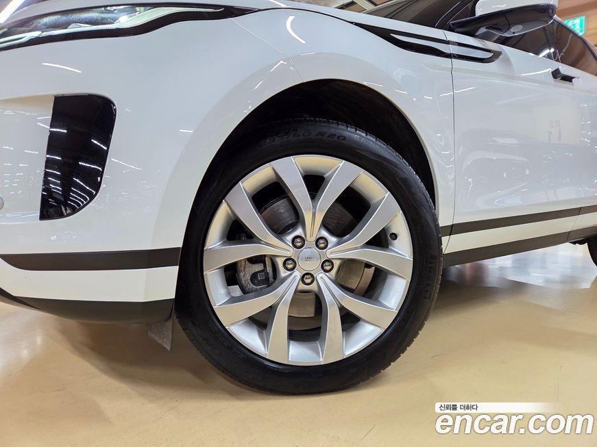 Land Rover Range Rover Evoque 2023