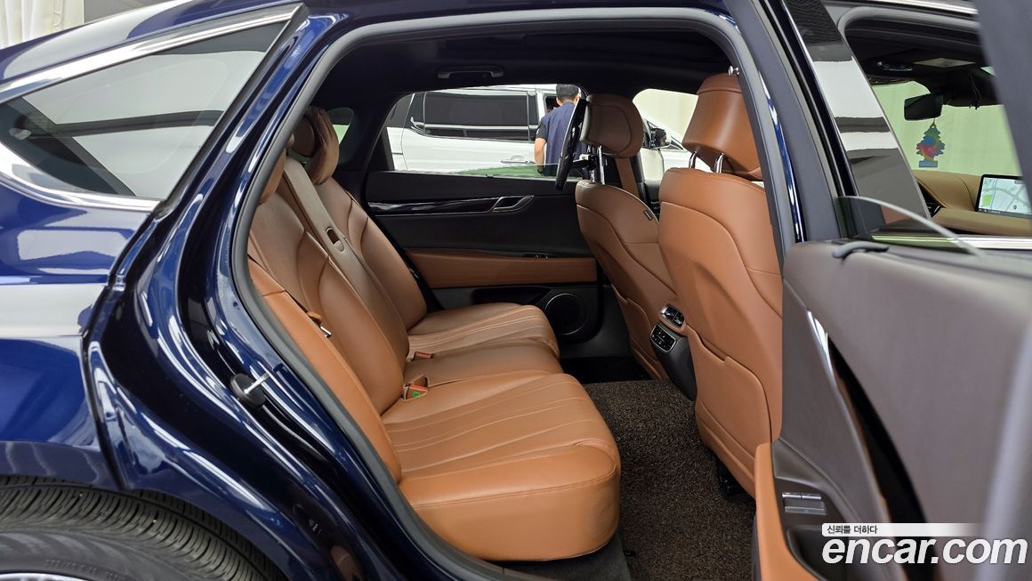 Genesis G80 2023