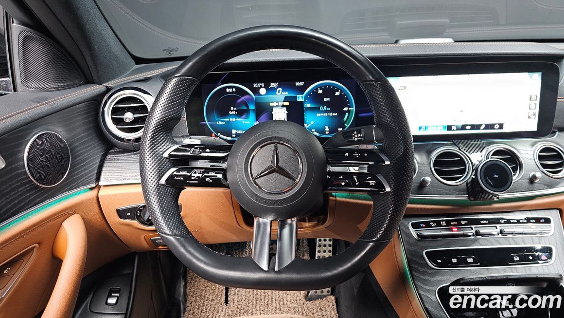 Mercedes-Benz E-Class 2021