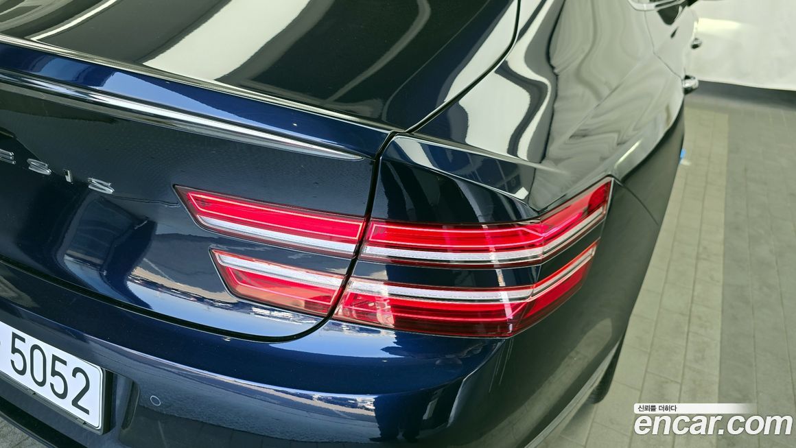 Genesis G80 2023