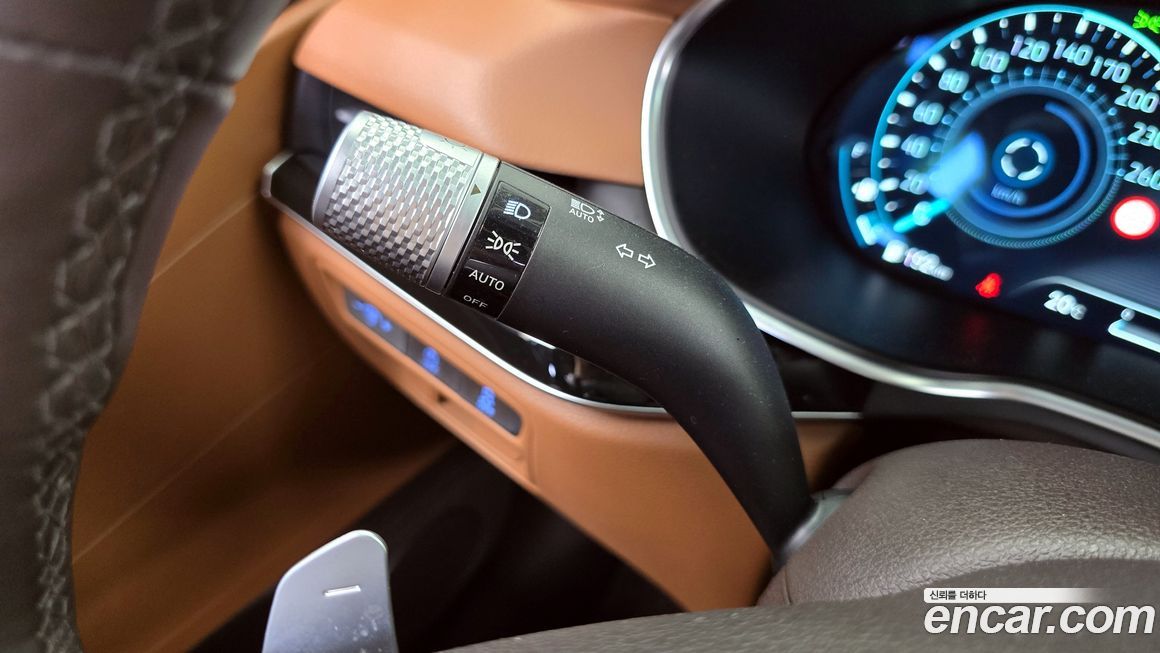 Genesis G80 2023