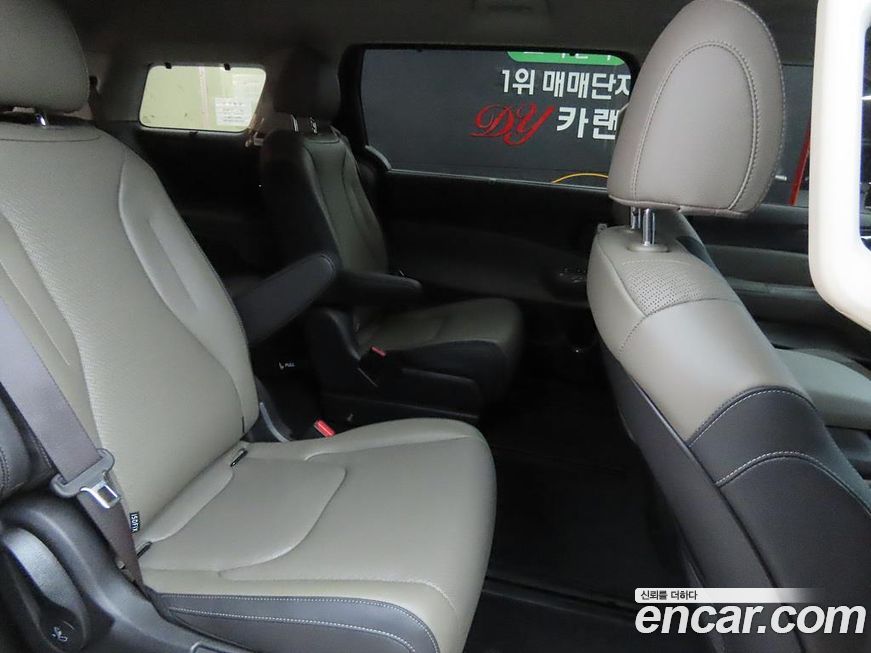 Kia Canival 2025