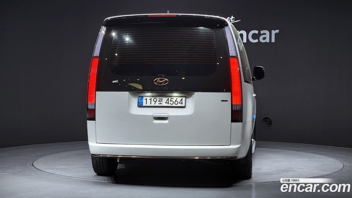 Hyundai Staria 2023