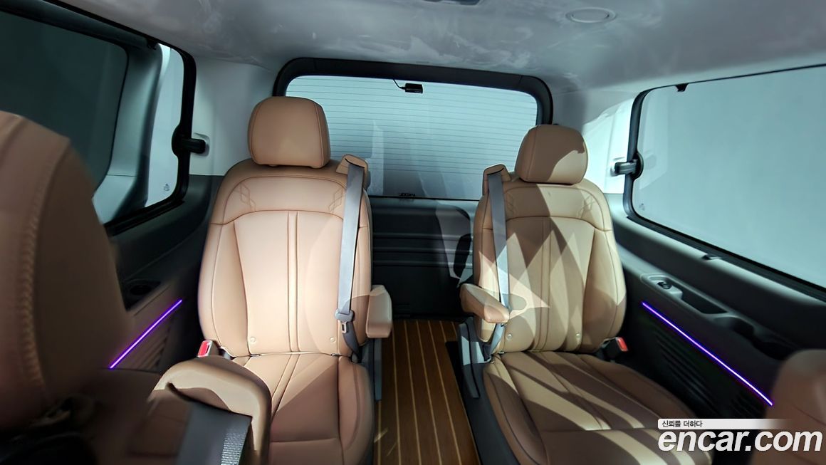 Hyundai Staria 2023