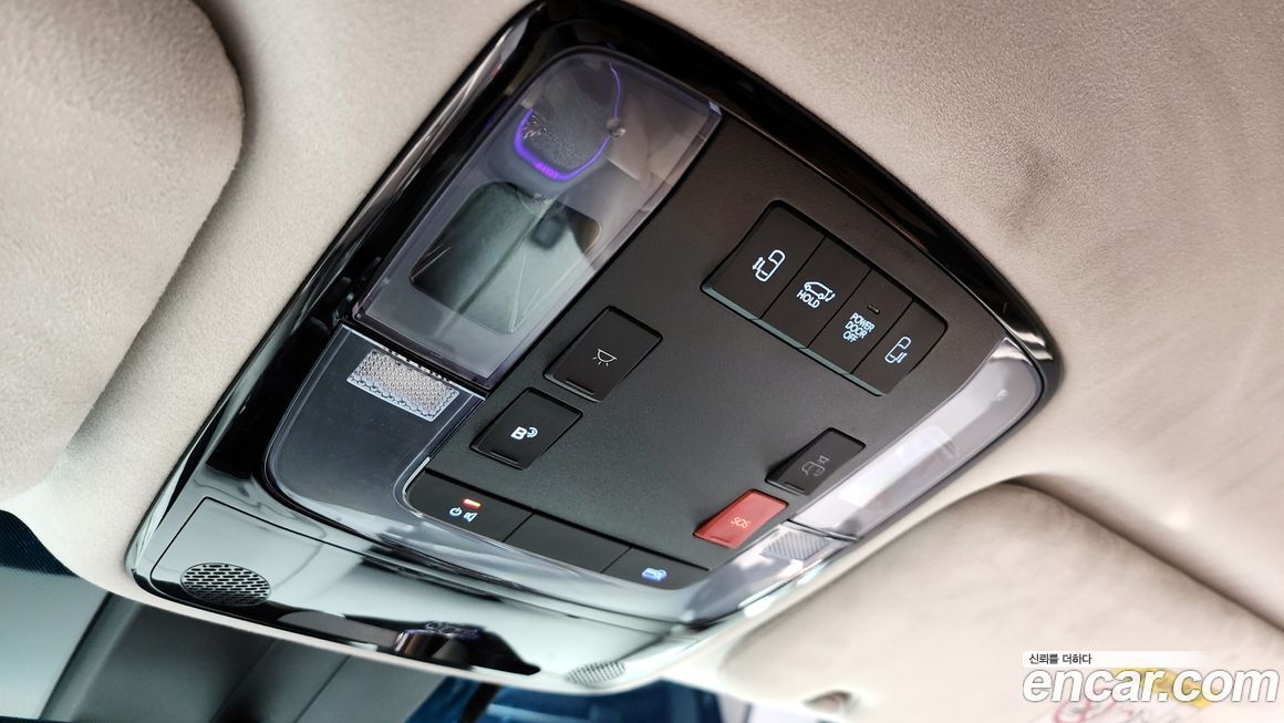Hyundai Staria 2023