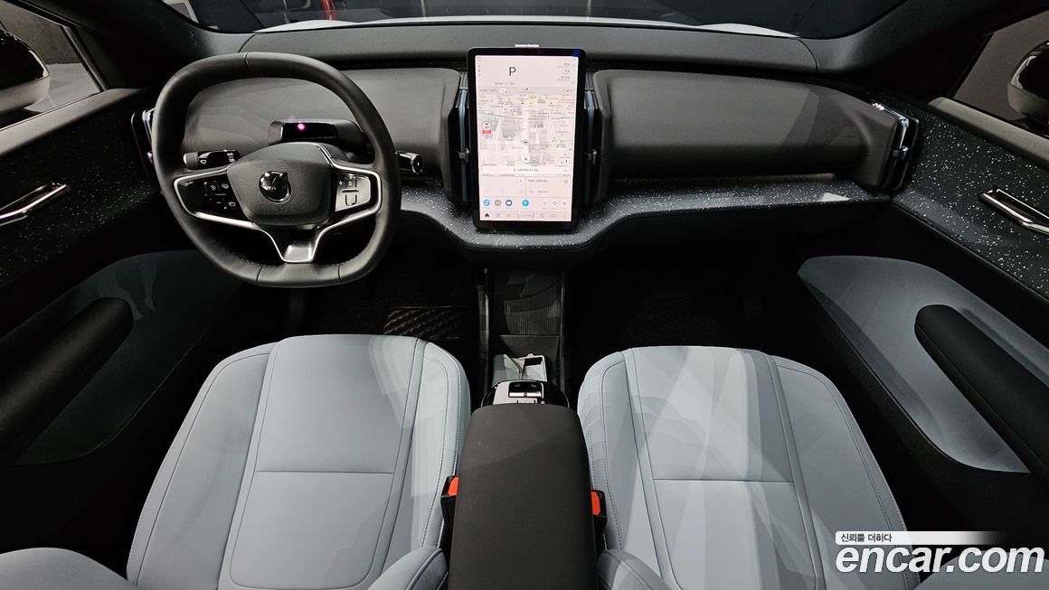 Volvo EX30 2025