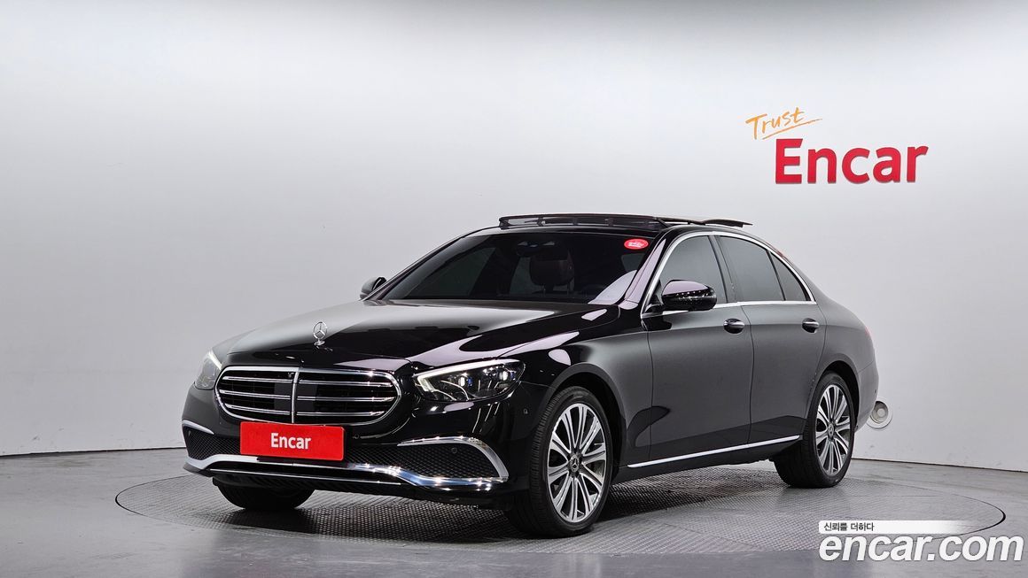 Mercedes-Benz E-Class 2021