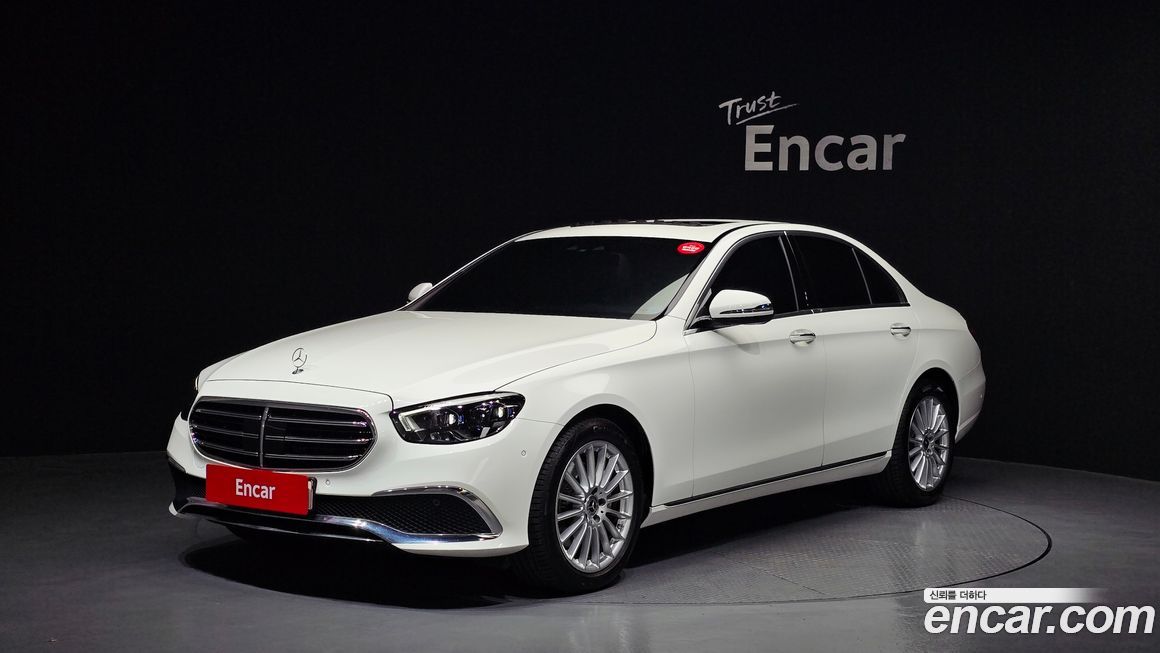 Mercedes-Benz E-Class 2021