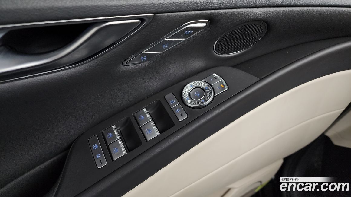 Genesis G80 2023