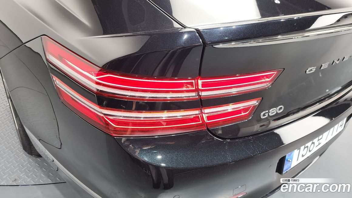 Genesis G80 2023