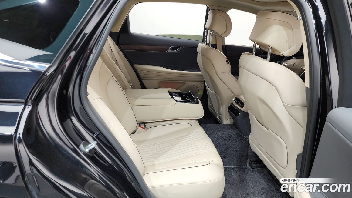 Genesis G80 2023