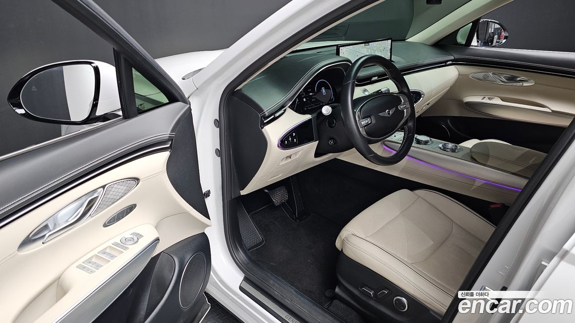 Genesis GV70 2023