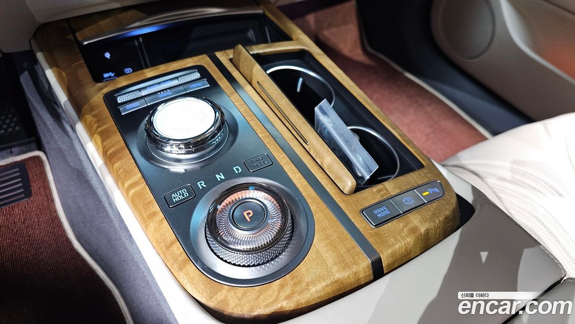 Genesis G80 2023