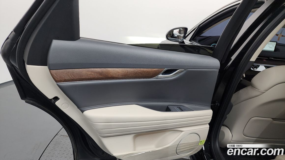 Genesis G80 2023