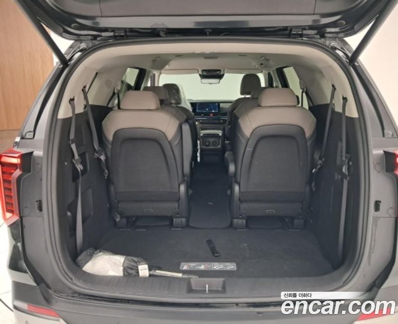 Kia Canival 2025