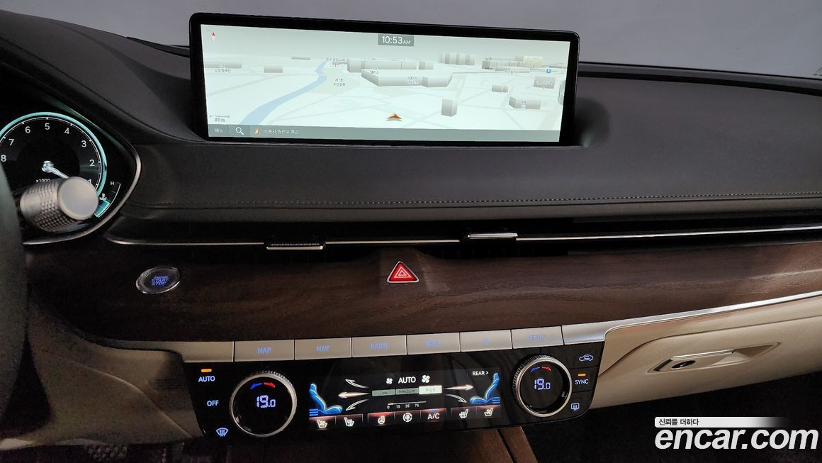 Genesis G80 2023